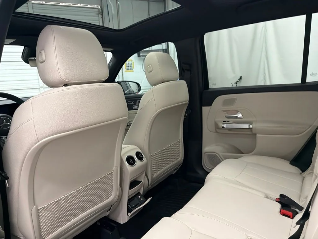 New 2026 Black Mercedes-Benz GLB 250 image 17