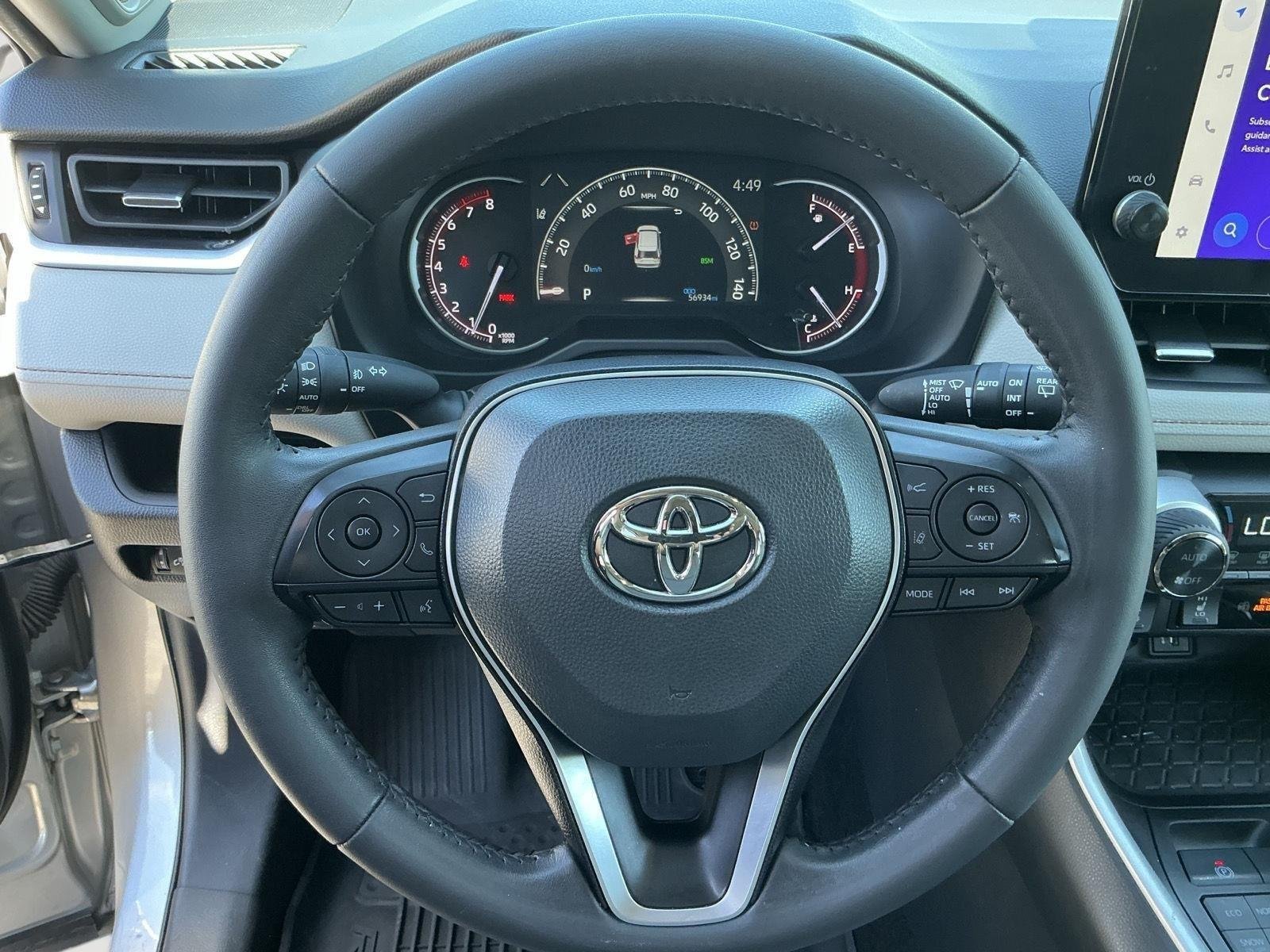 Certified Used 2025 Silver Sky Metallic Toyota XLE Premium image 9