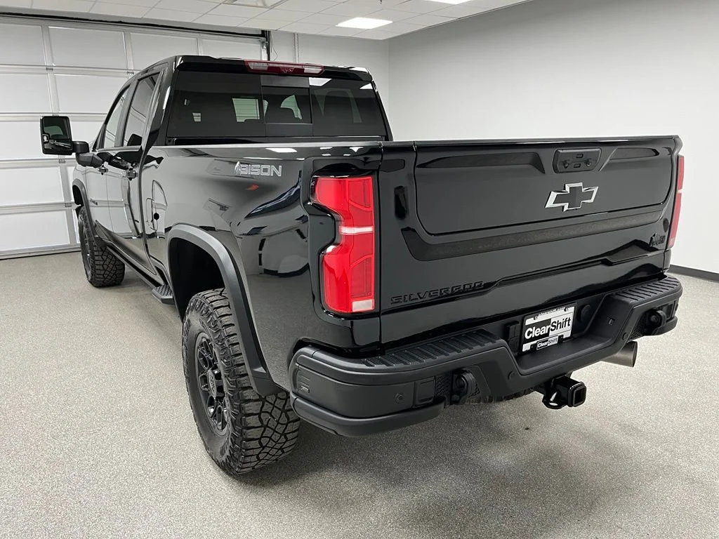 Used 2025 Black Chevrolet ZR2 image 8
