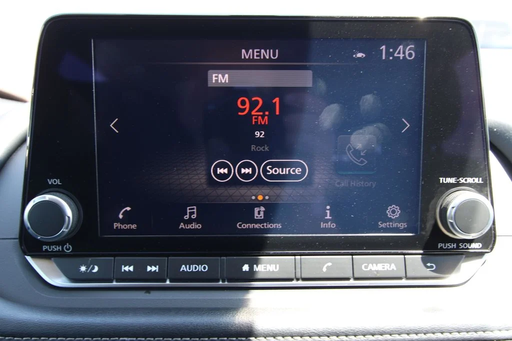 Used 2023 Silver Nissan SV image 29