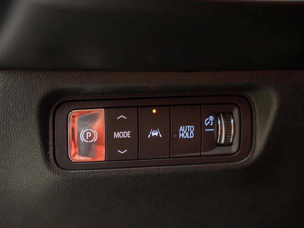 Used 2024 Snowfall Pearl Acura  image 26