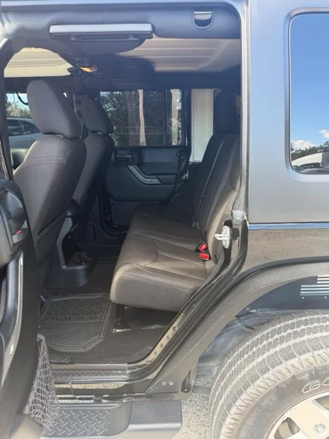 Used 2017 Black Jeep Unlimited Sport image 5