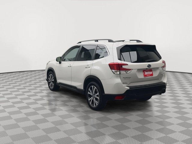 Used 2020 Crystal White Pearl Subaru Limited image 39