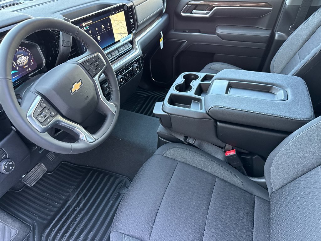2026 Chevrolet Silverado 1500 LT - Photo 9