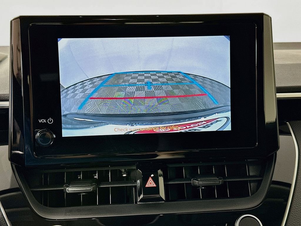Used 2026  Toyota LE image 14