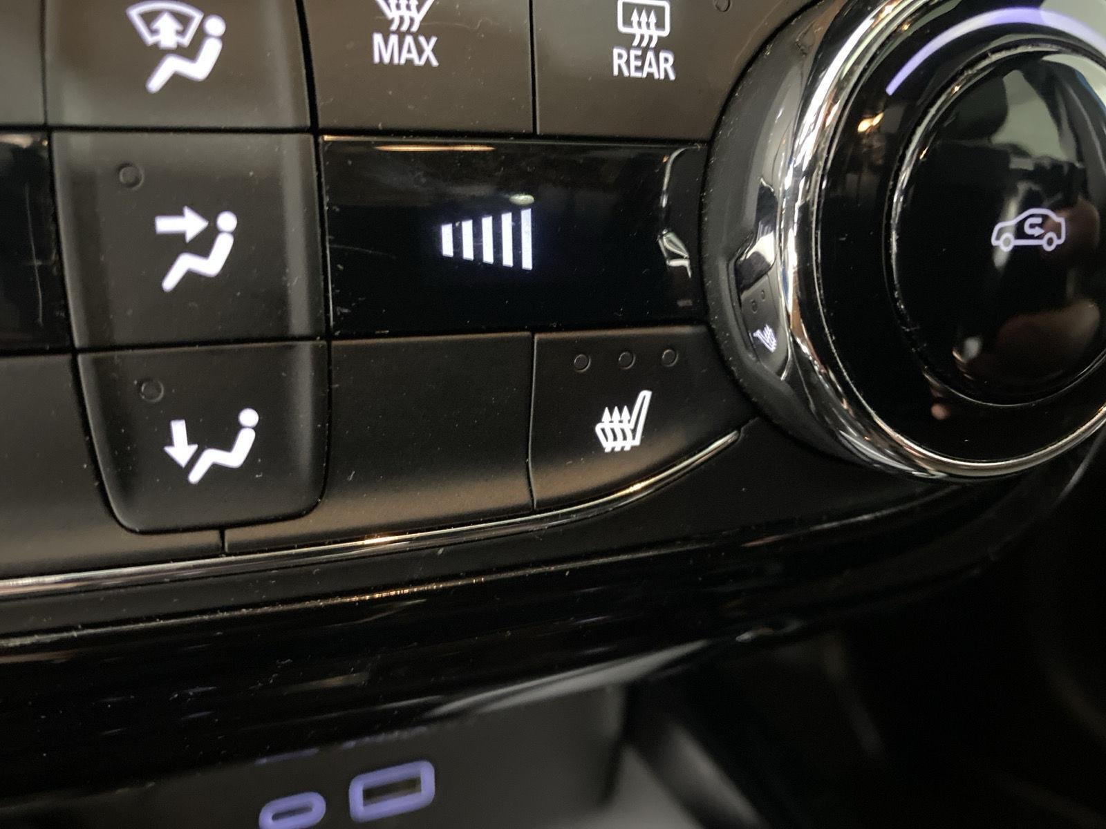 Used 2025 Marina Blue Metallic Chevrolet 2RS image 19