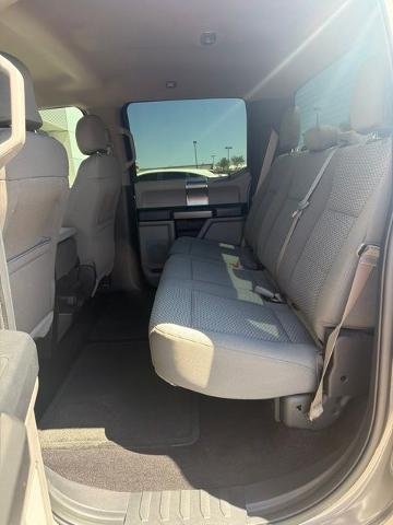 Used 2016 Magnetic Metallic Ford XLT image 25
