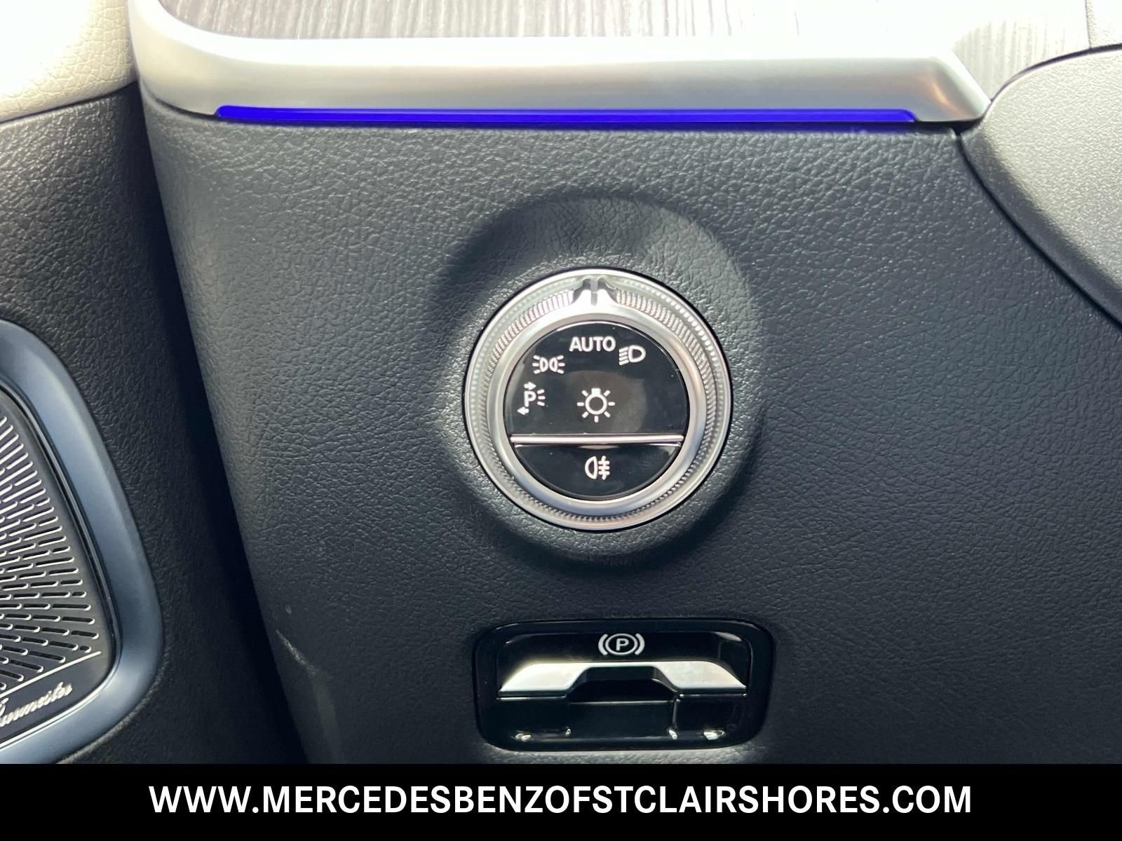 New 2026 Cirrus Silver Metallic Mercedes-Benz C 300 image 29