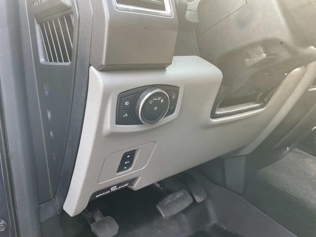 Used 2017 Blue Ford XLT image 20