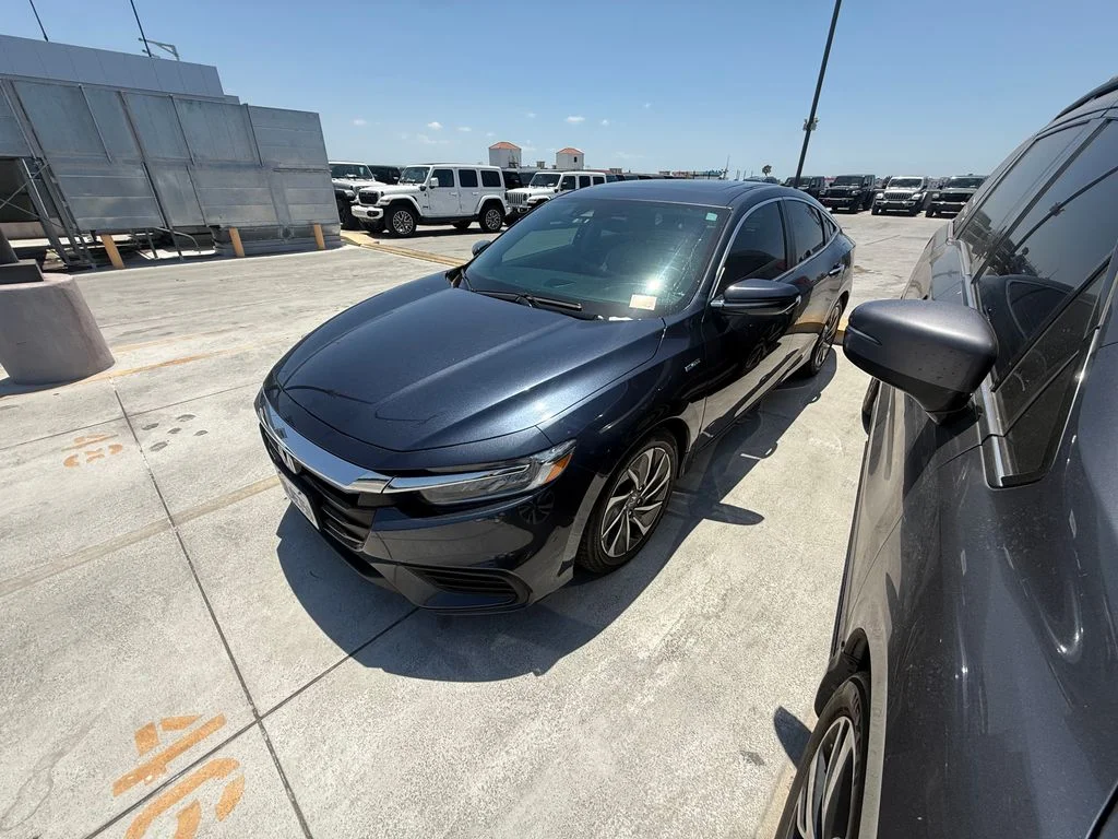 2019 Honda Insight Touring's photo