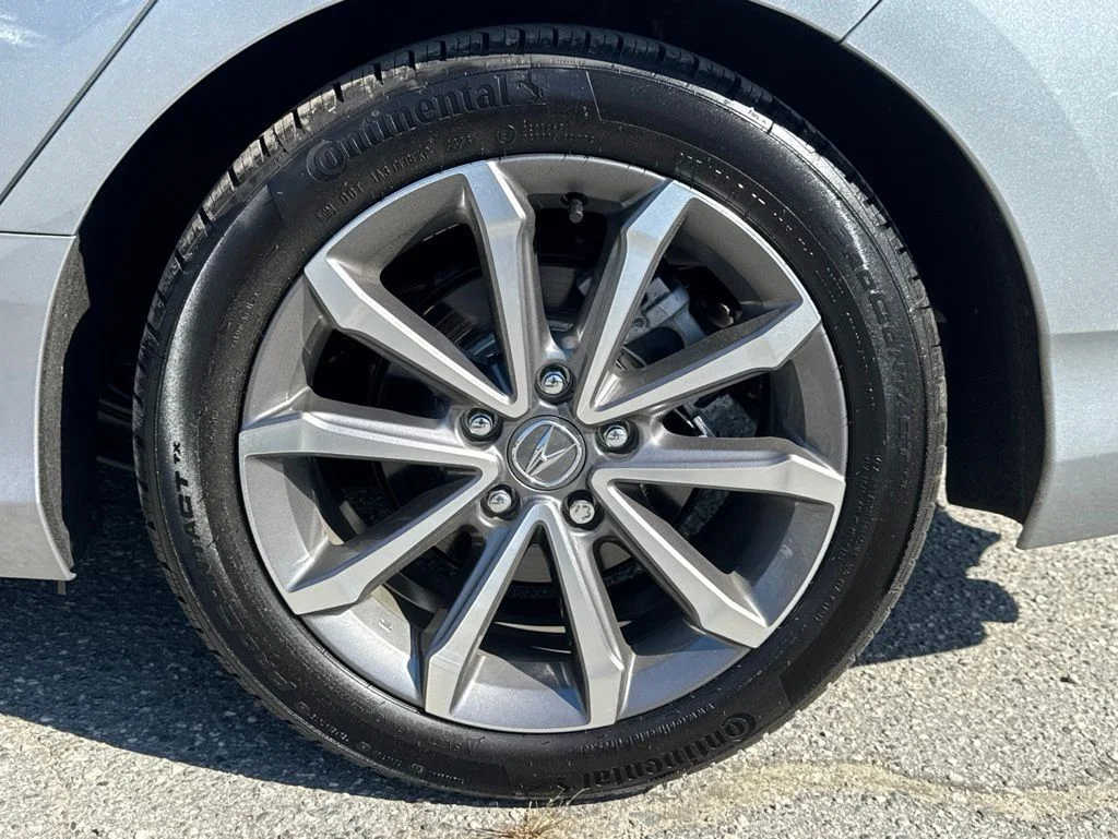 Used 2024 Silver Acura Base image 30
