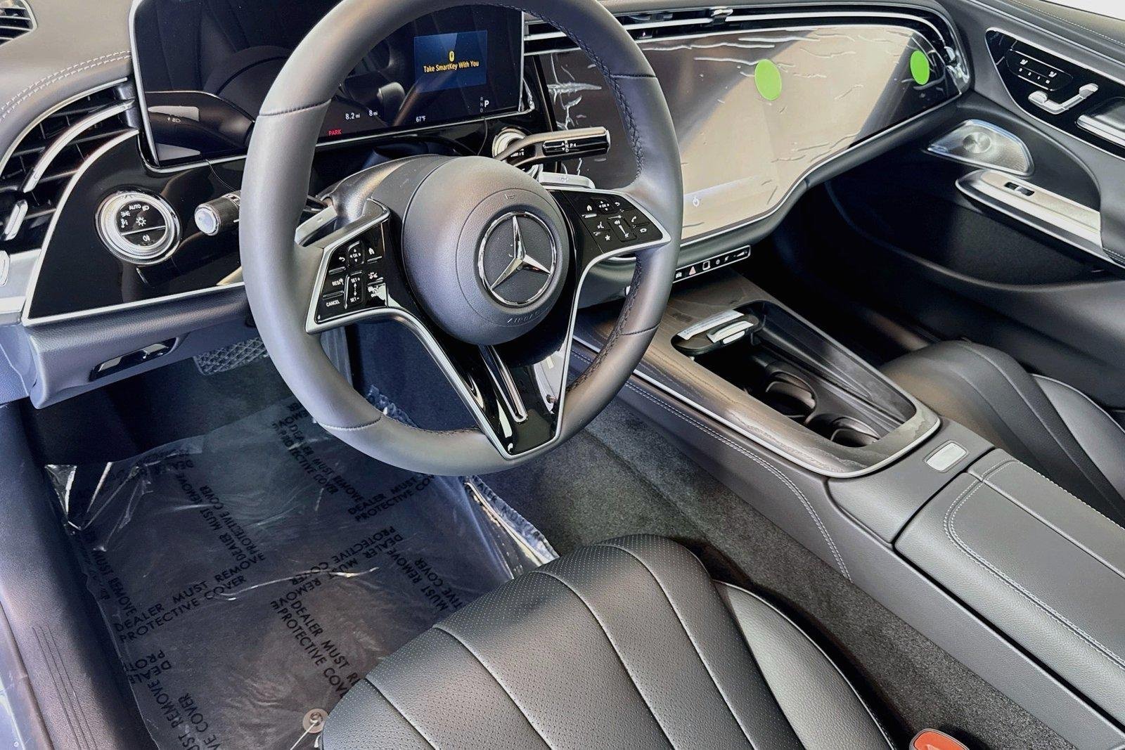 New 2026 Manufaktur Moonlight White Metallic Mercedes-Benz E 350 image 9