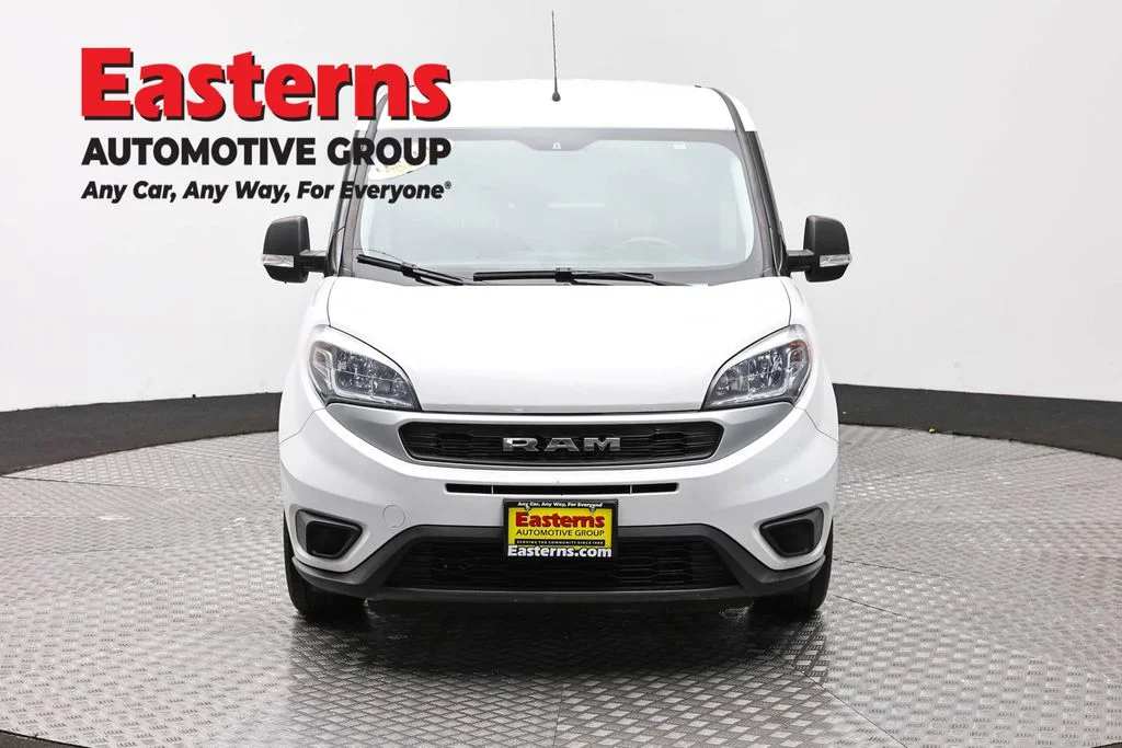 Used 2022 White Ram Base image 2