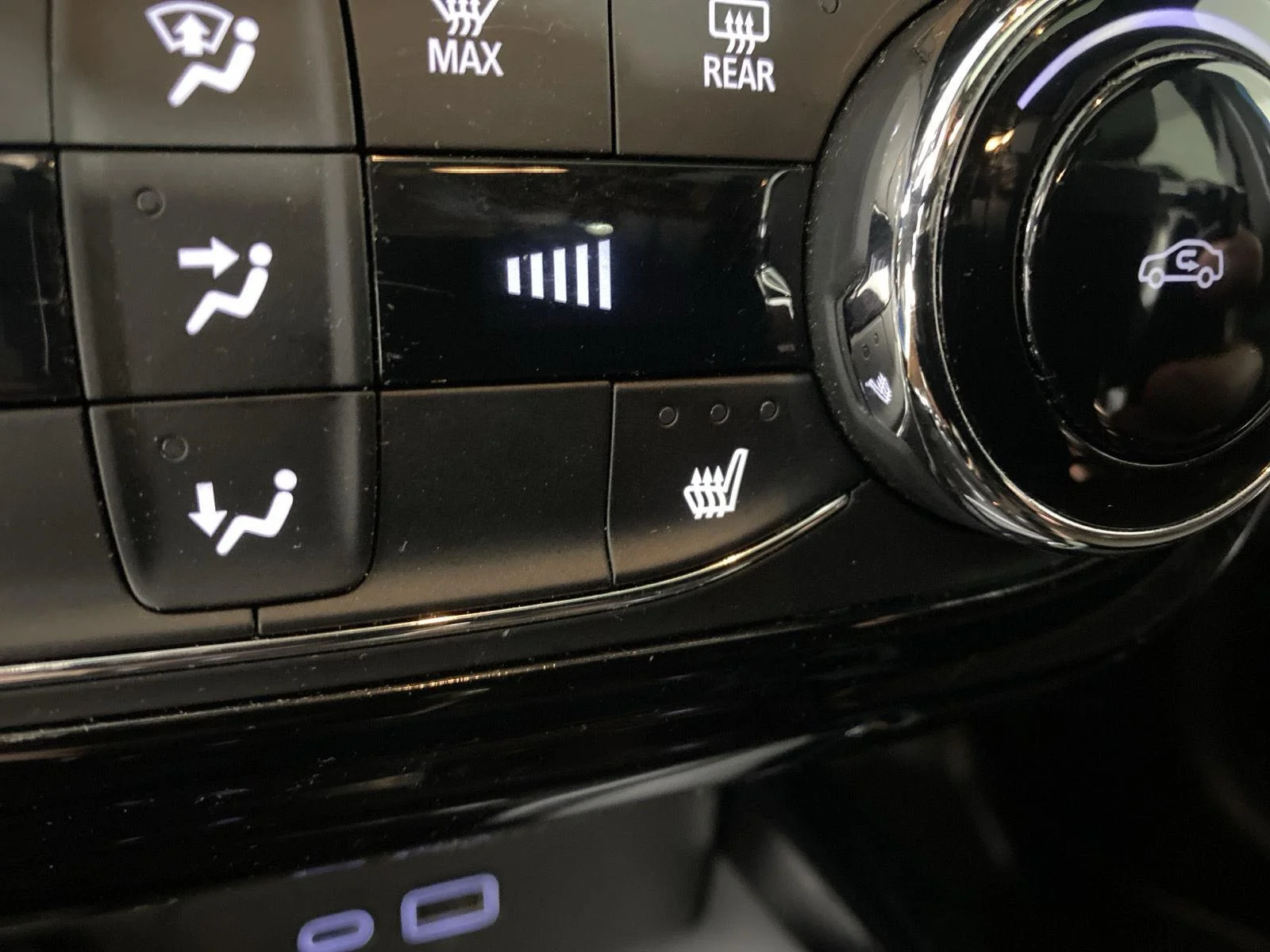 Used 2025 Marina Blue Metallic Chevrolet 2RS image 19