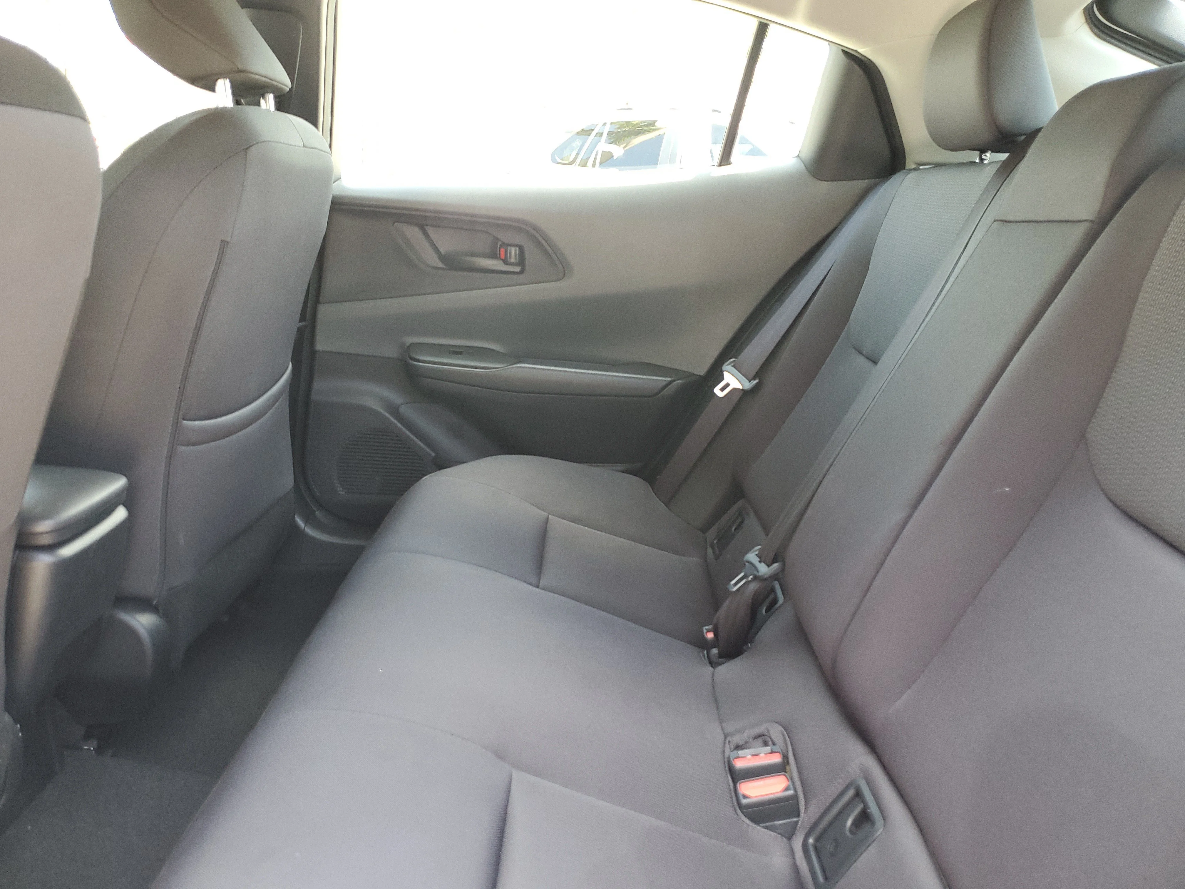 Certified Used 2024 Pearl Toyota LE image 11