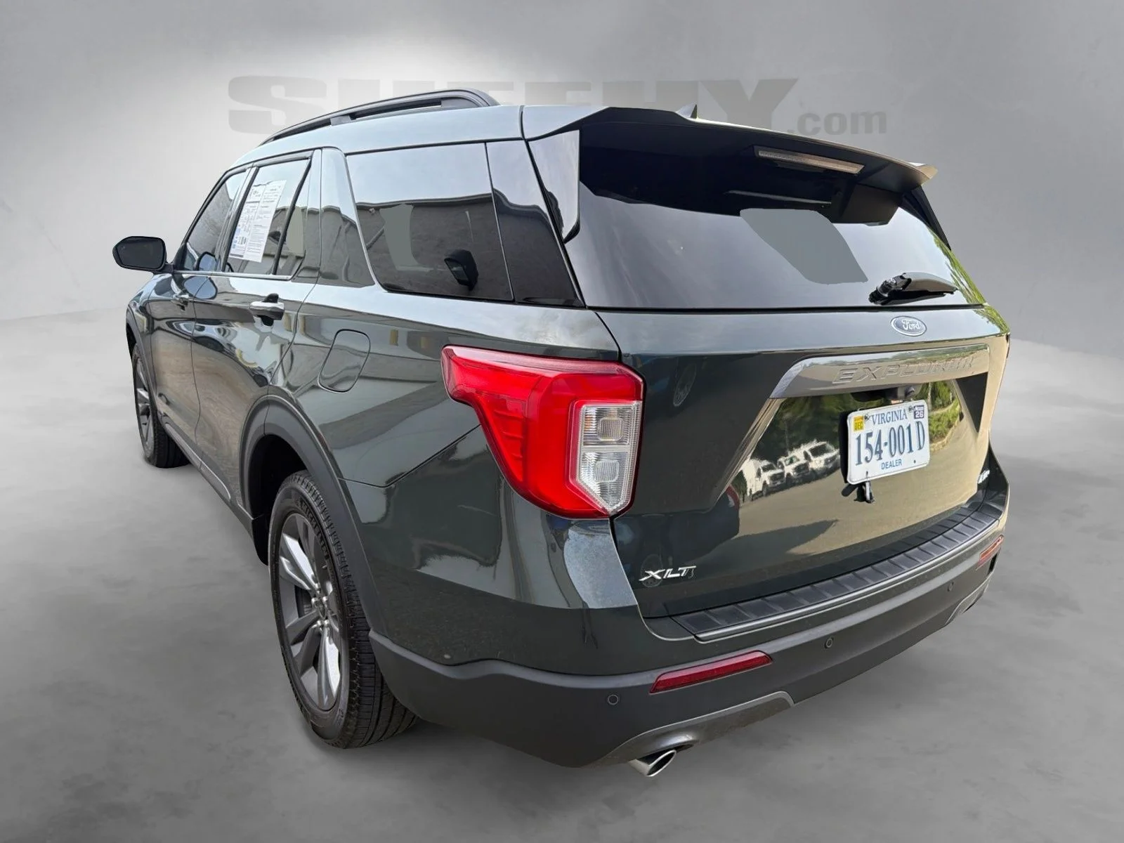 Used 2024 Green Ford XLT image 12
