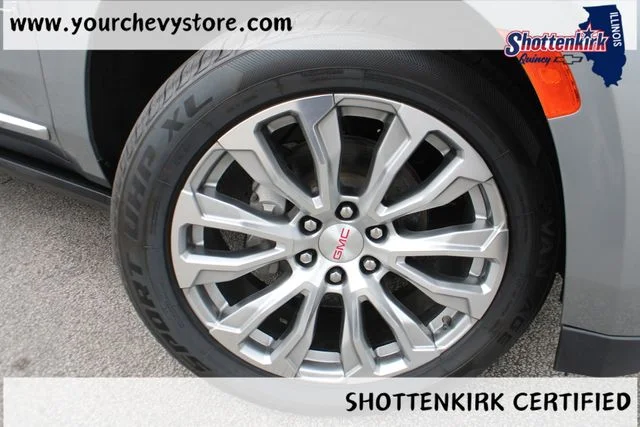 Used 2023 Silver GMC Denali image 8