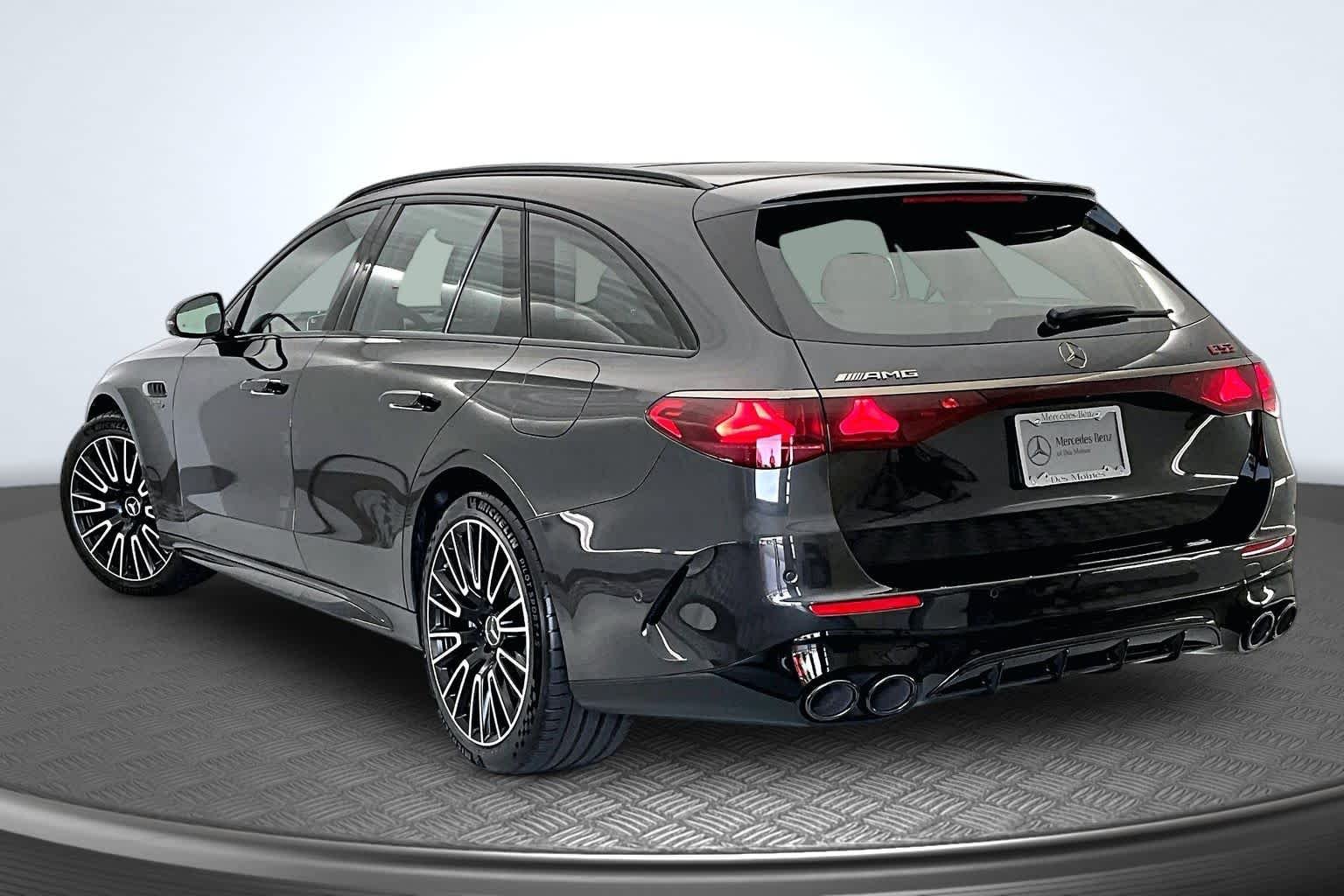 New 2026 Graphite Grey Metallic Mercedes-Benz AMG® E 53 E 4MATIC+ Wagon image 4