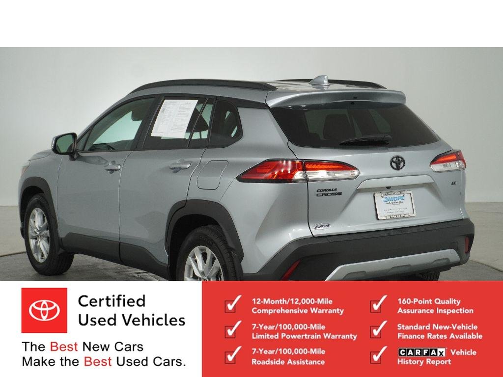 Used 2022 Sonic Silver Toyota LE image 5