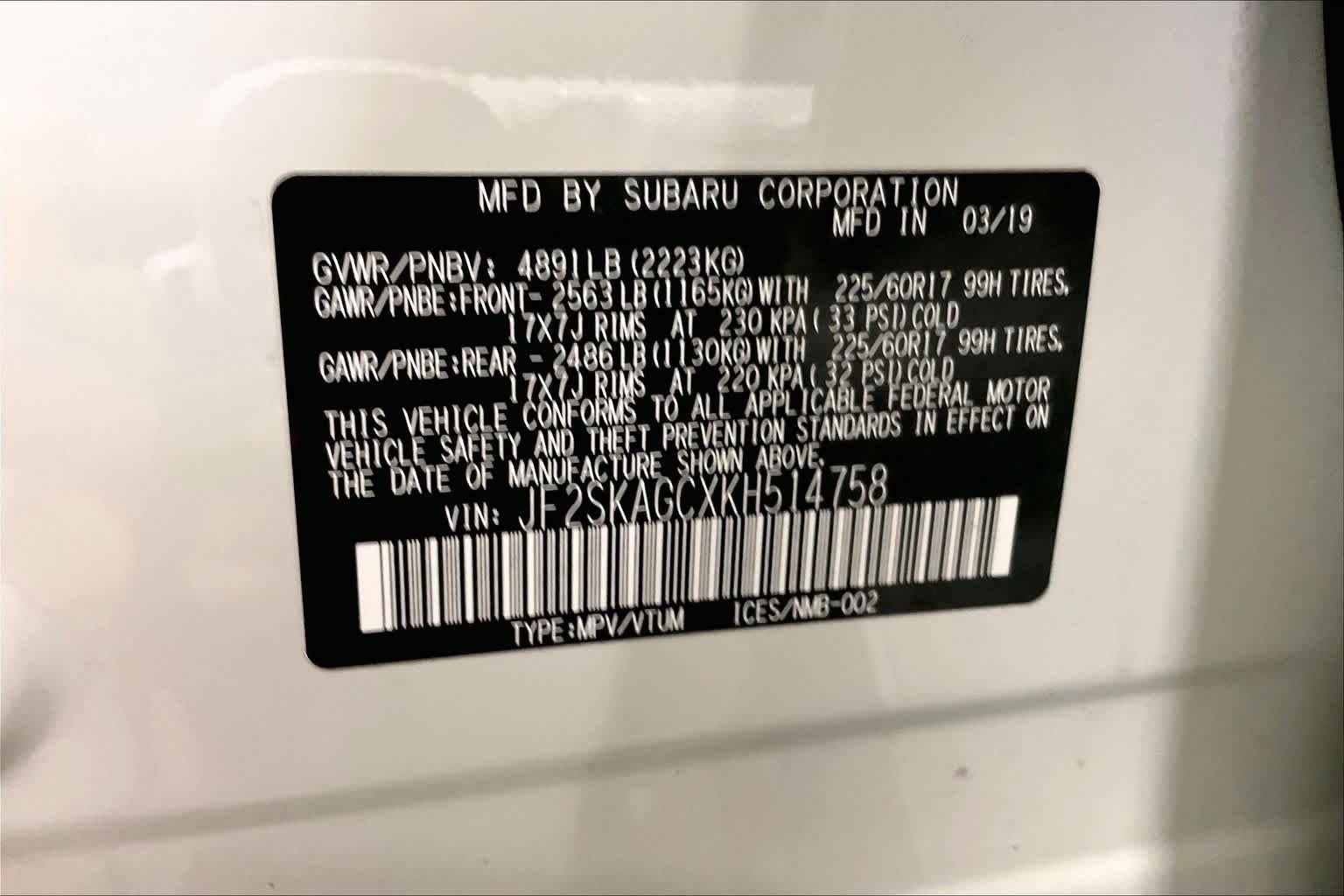 Used 2019 Crystal White Pearl Subaru Premium image 37