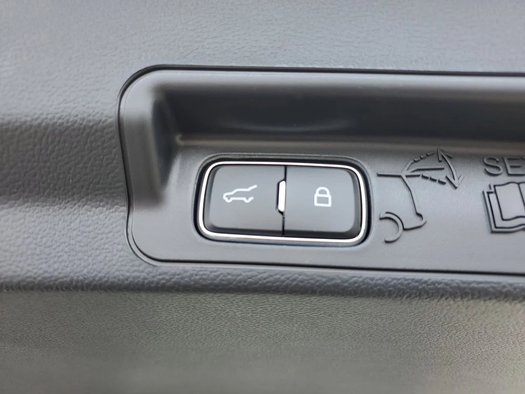 2026 Ford Explorer Active - Photo 28
