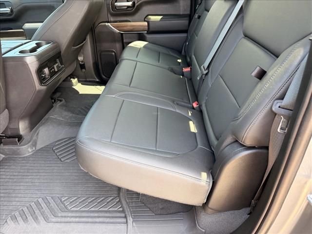 Used 2022 Gray Chevrolet RST image 12