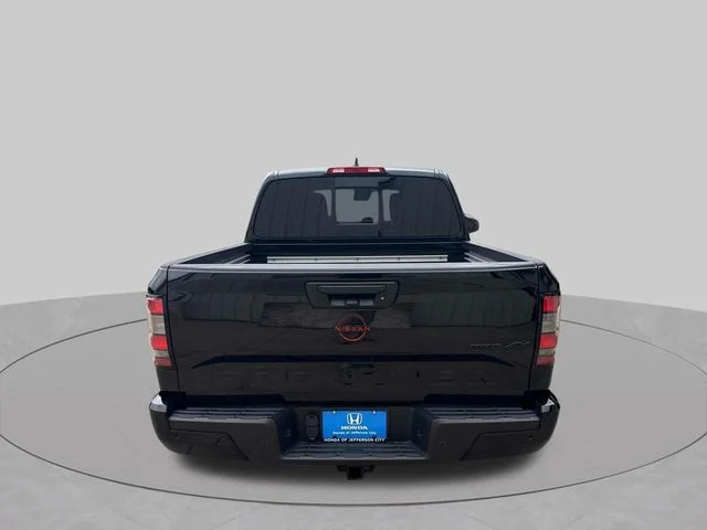 Used 2024 Black Nissan PRO-4X image 5