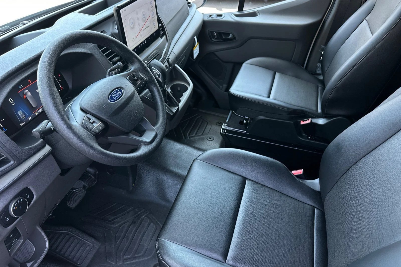 New 2026 Oxford White Ford Cargo Van image 9