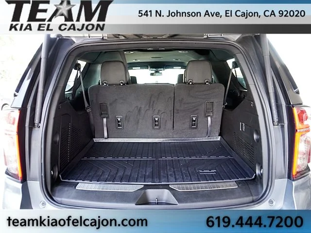 Used 2022 Gray Chevrolet Z71 image 14
