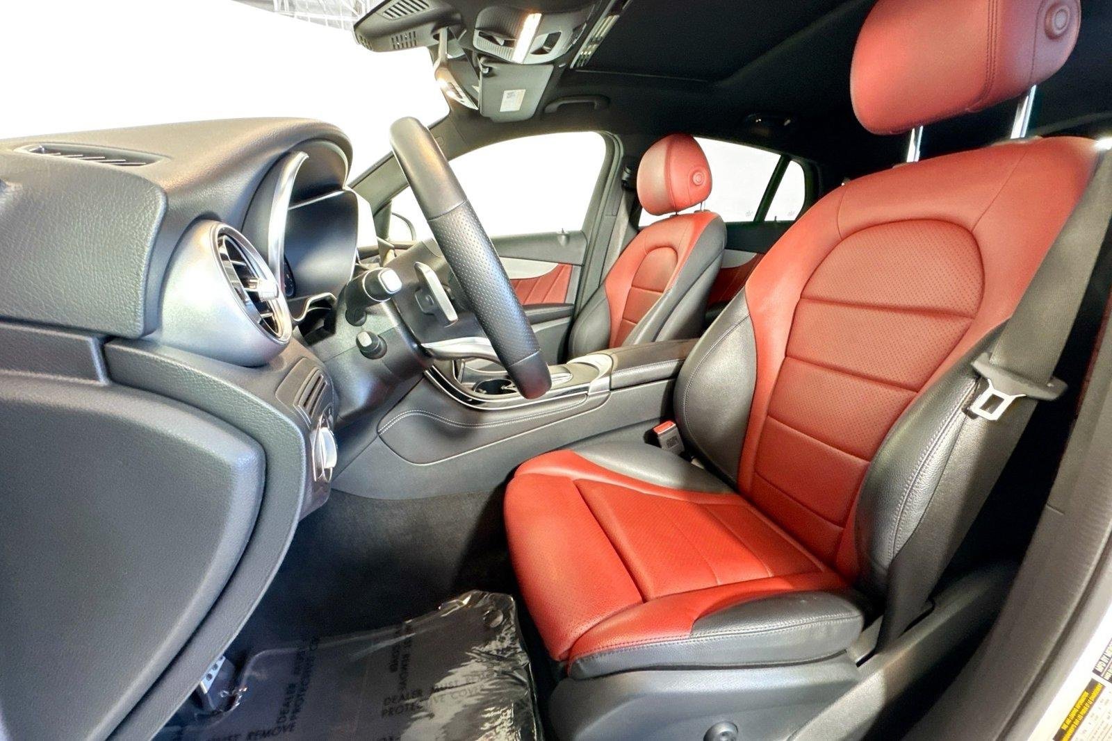 Used 2021 Polar White Mercedes-Benz GLC 300 image 19