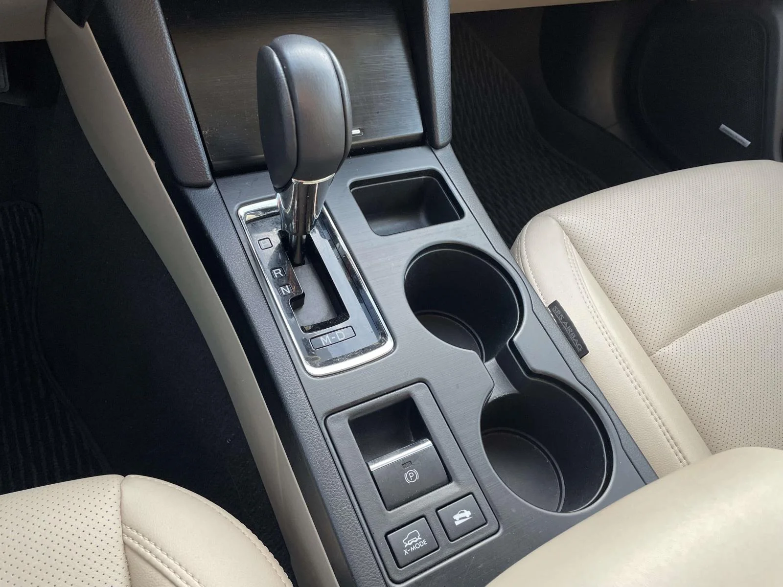 Used 2019 Wilderness Green Metallic Subaru Limited image 21
