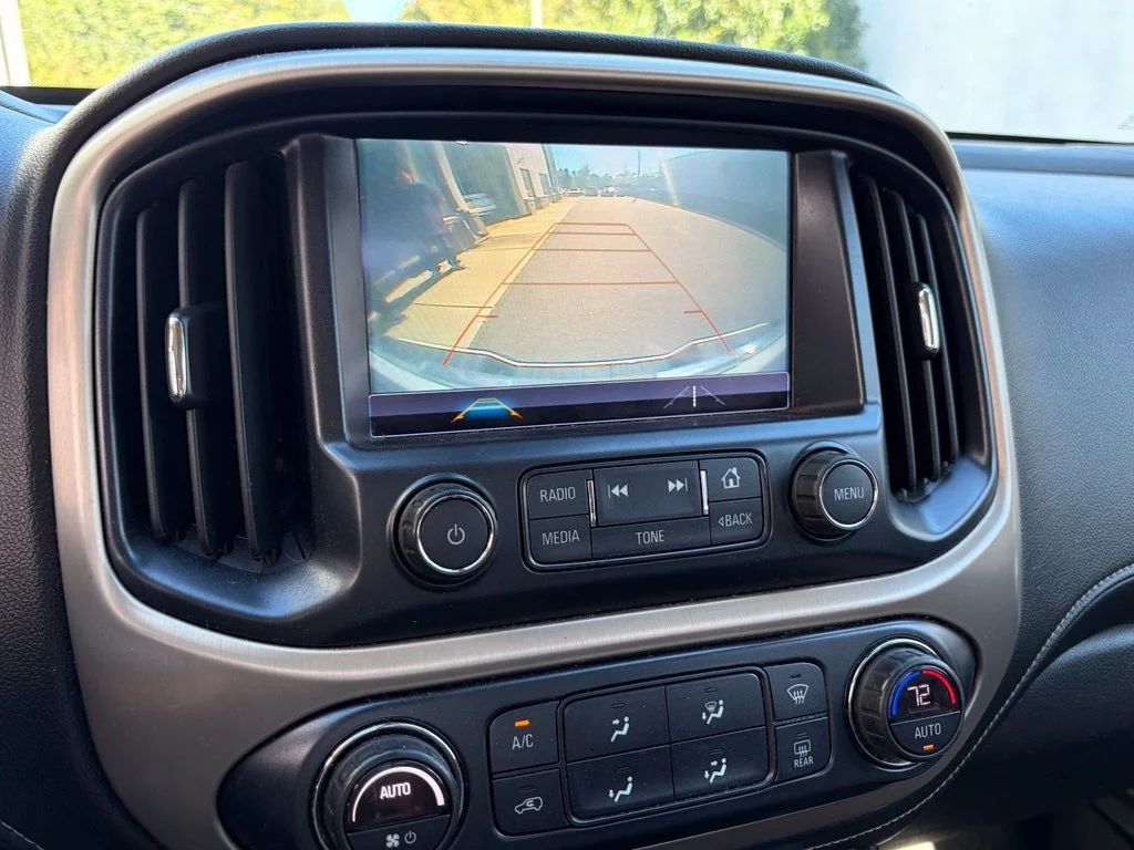 Certified Used 2018 White GMC Denali image 9