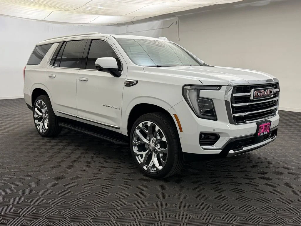 Used 2026 Summit White GMC Elevation image 7