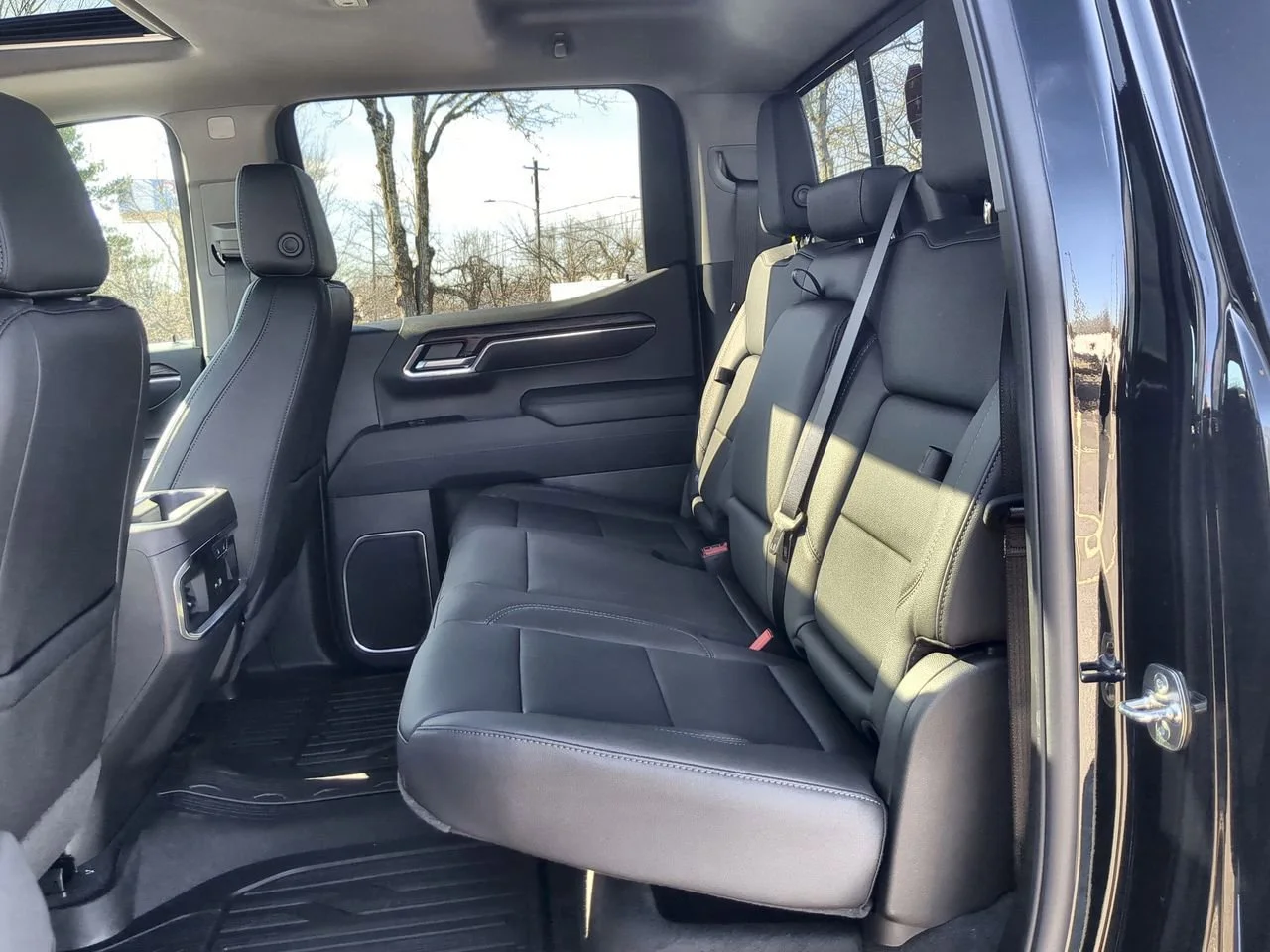 Used 2026 Onyx Black GMC SLT image 26