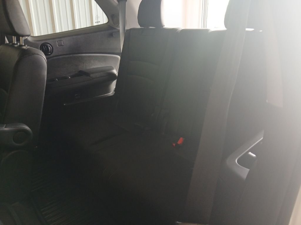 Used 2020 White Honda Touring image 38