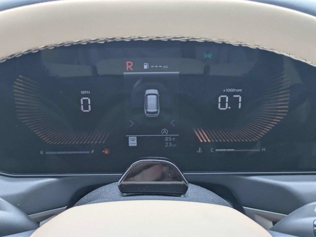 New 2027 Glacial White Kia EX image 31