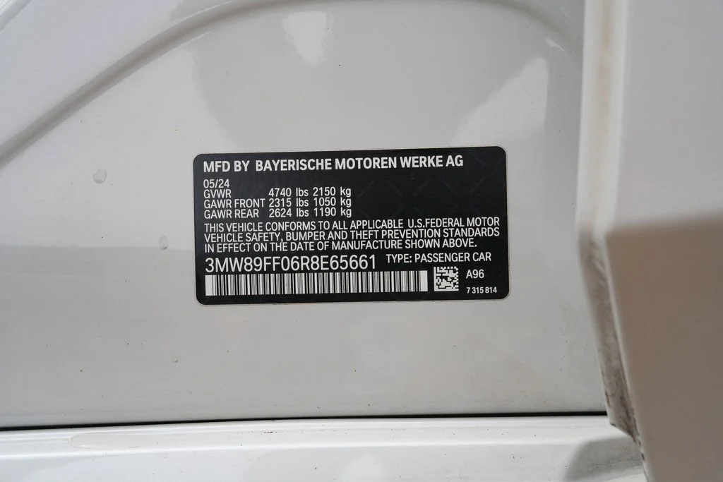 2024 BMW 3 Series 330i - Photo 44