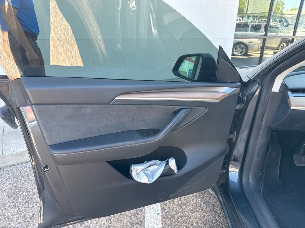 Used 2023 Black Tesla Long Range image 12