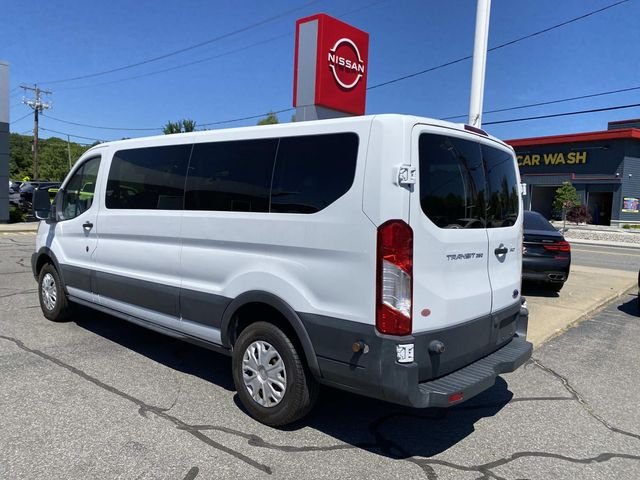 Used 2017 White Ford XLT image 3