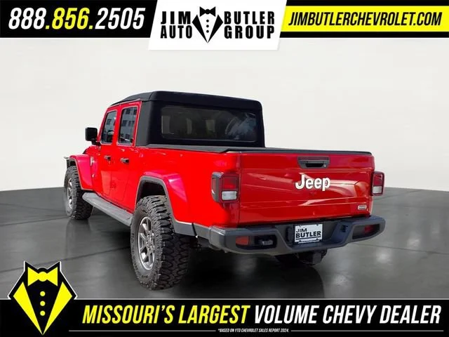 Used 2020 Red Jeep Overland image 2