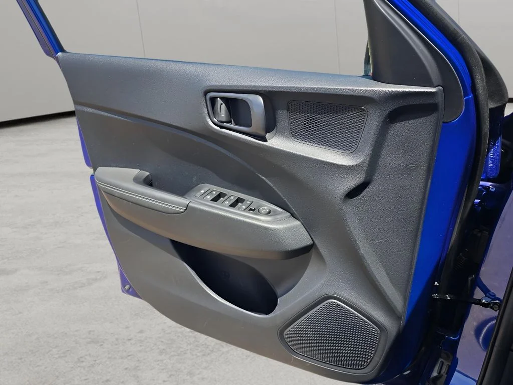 Used 2025 Intense Blue Hyundai Limited image 14