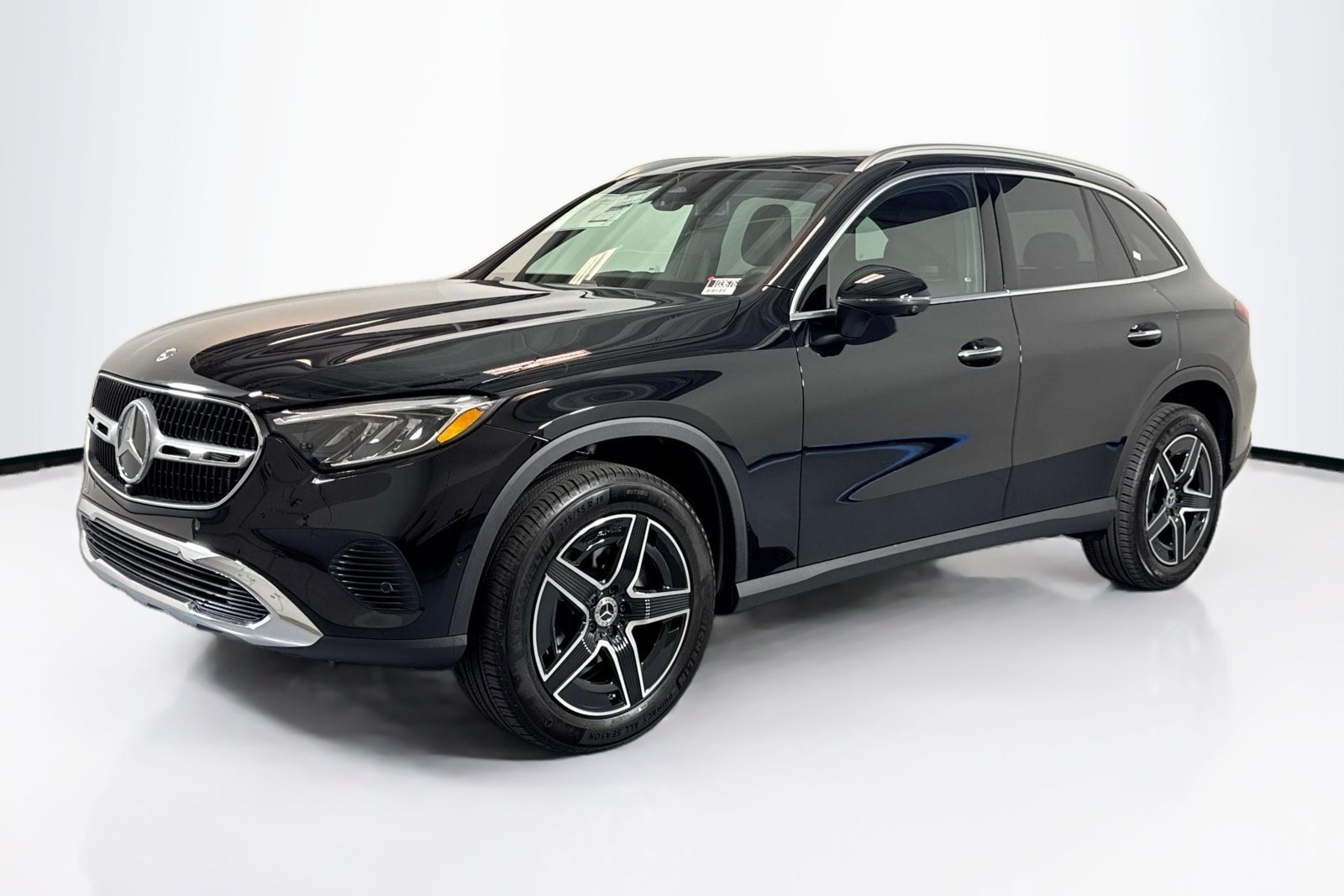 New 2026 Black Mercedes-Benz GLC 300 image 1