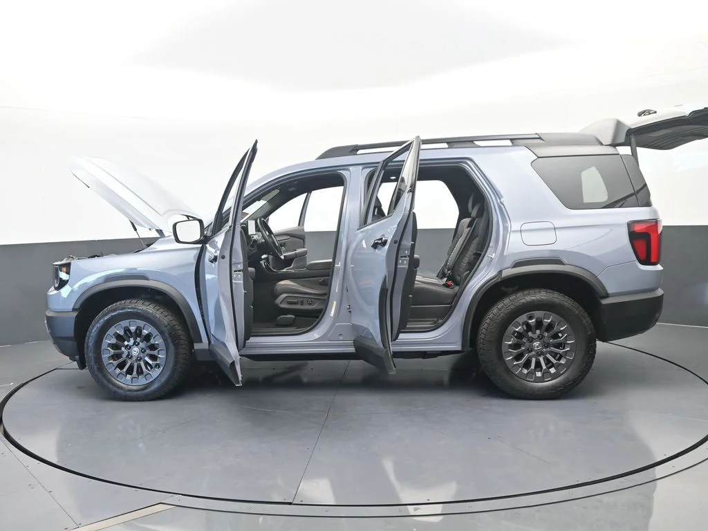 Used 2026 Sonic Gray Pearl Honda TrailSport image 75