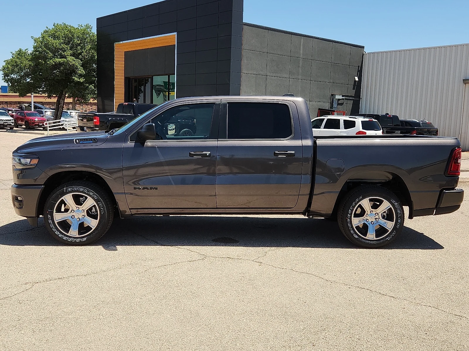 New 2026 Granite Crystal Metallic Clear-Coat  Paint Ram EXPRESS CREW CAB 4X2 5