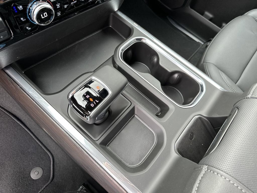 2026 GMC Sierra 1500 SLT - Photo 27