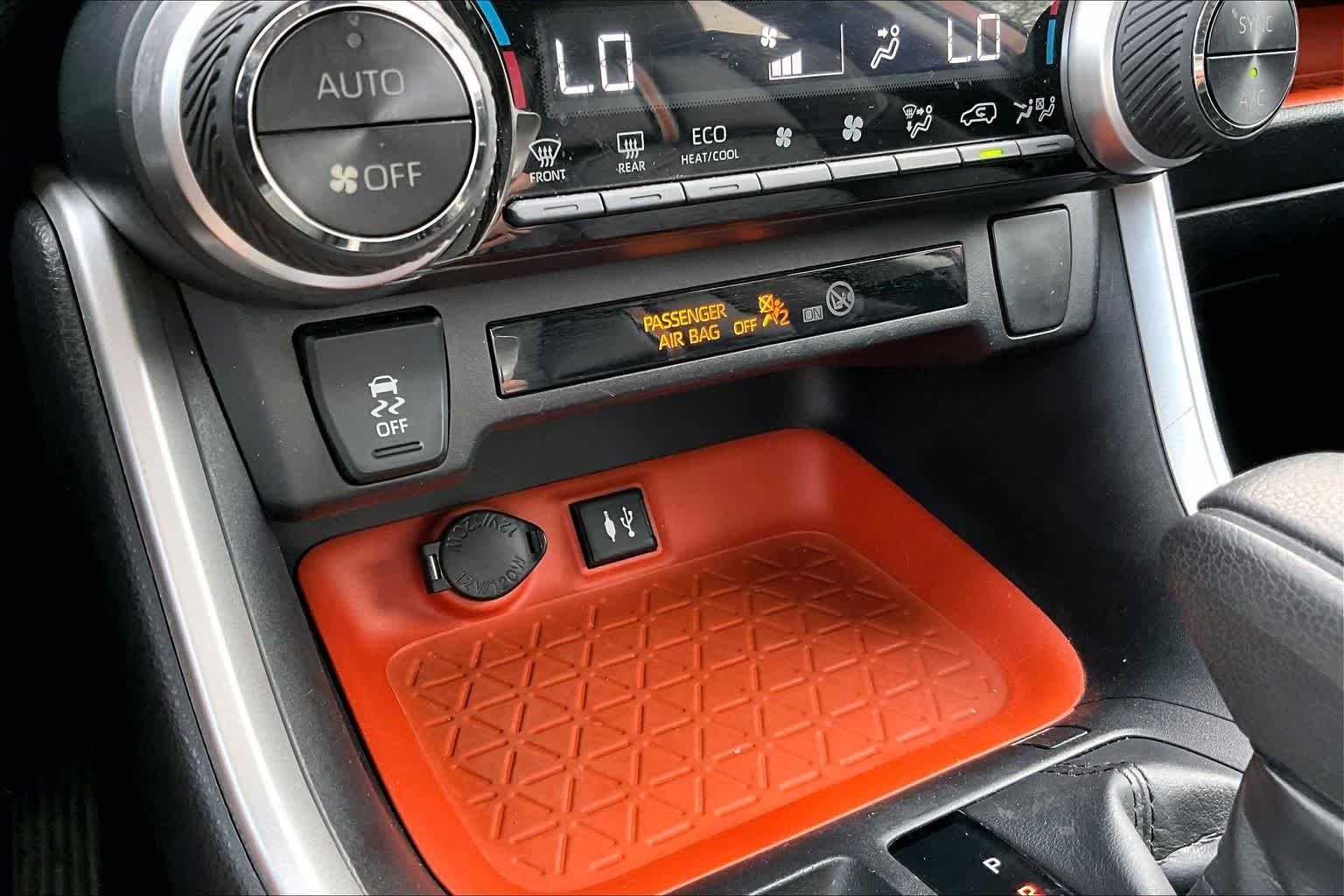 Used 2019 Ruby Flare Pearl Toyota Adventure image 32
