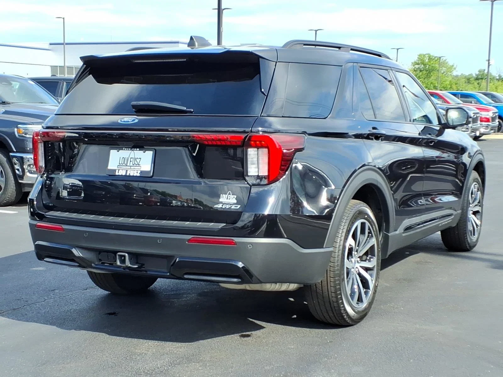Used 2025 Black Metallic Ford ST-Line image 27