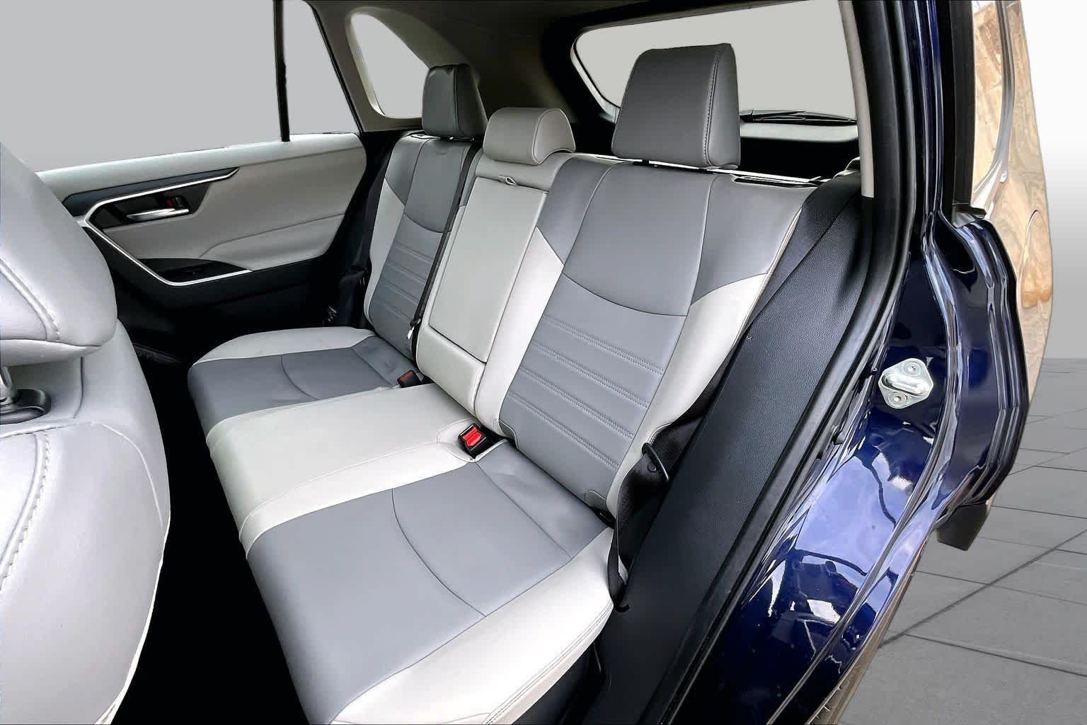 Used 2025 Blueprint Toyota Hybrid XLE Premium image 21