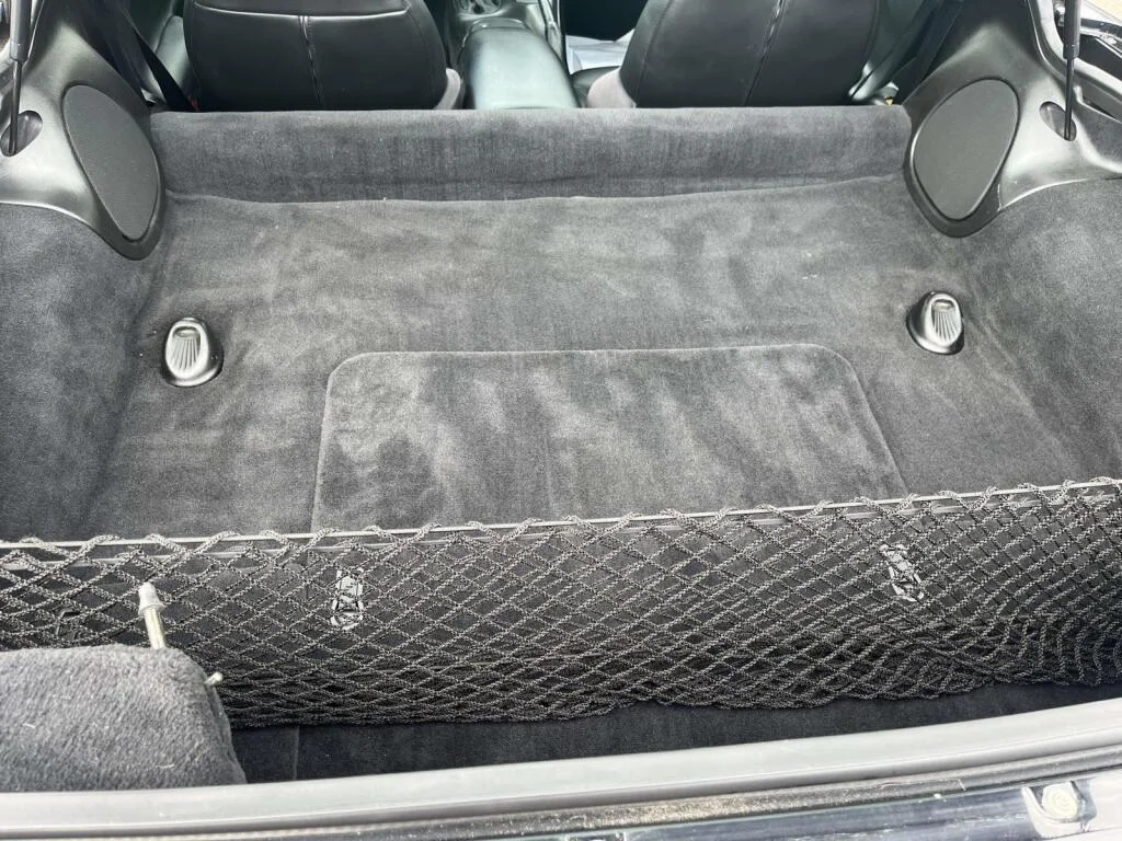 Used 2000 Black Chevrolet  image 16