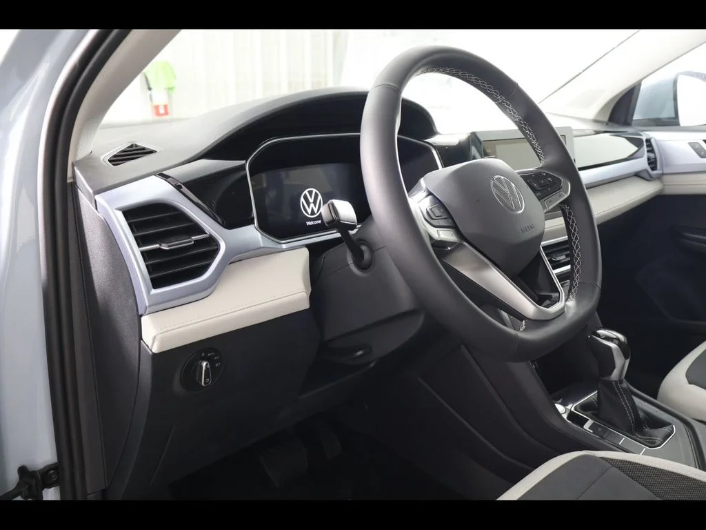 New 2026 Gray Volkswagen 1.5T SE image 11